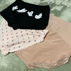 Victoria’s Secret panty bundle